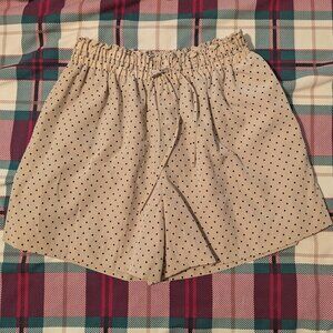 Uniqlo Beige Polka Dot Drawstring Loose Fit Shorts Medium